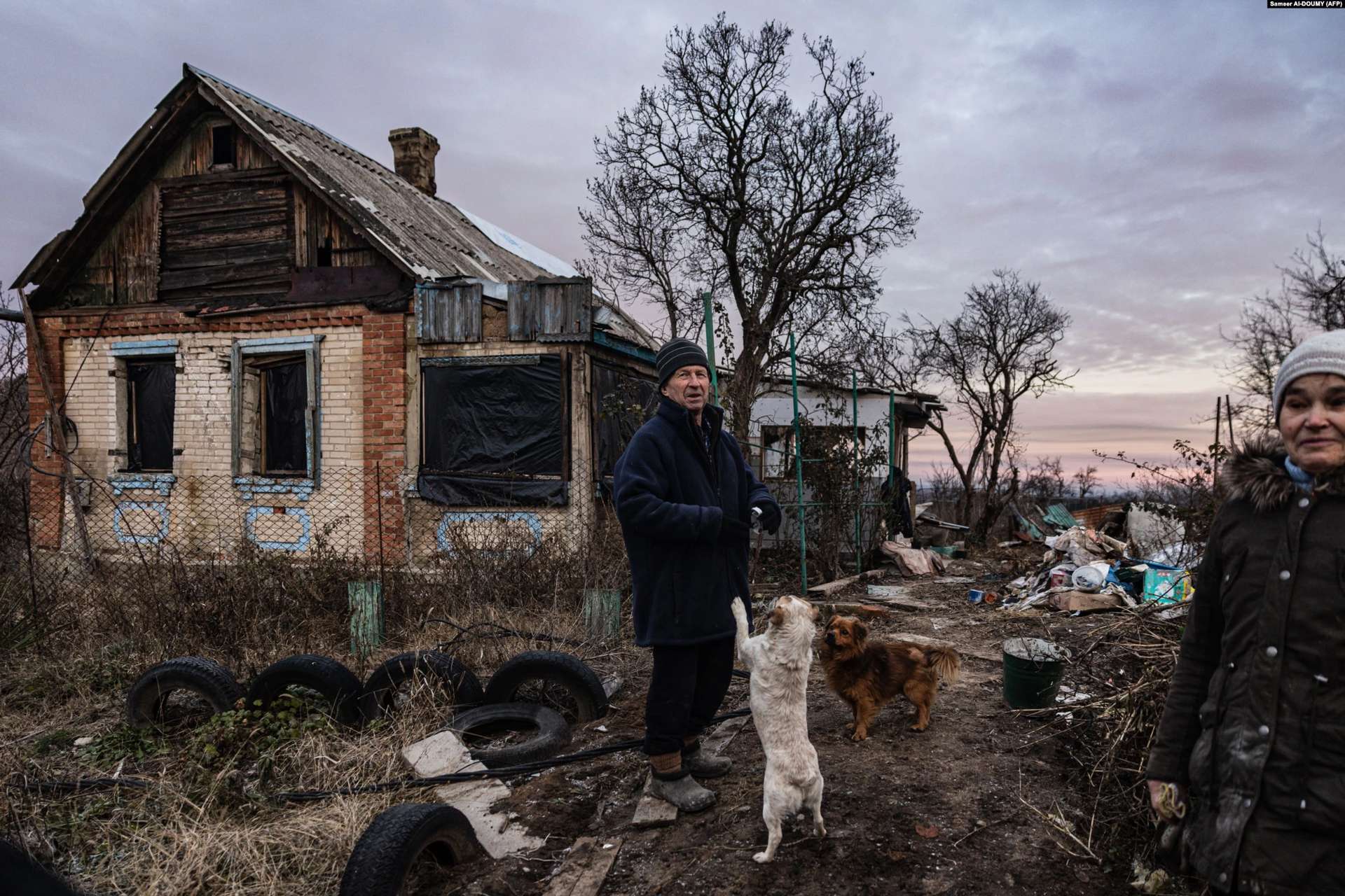 Residents return to their damaged home