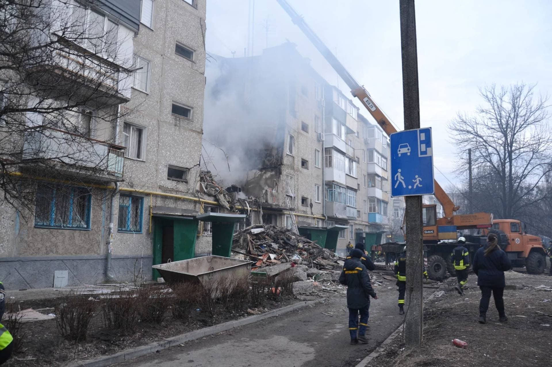 The aftermath of the Russian attack on an apartment building in Sumy on 13 March